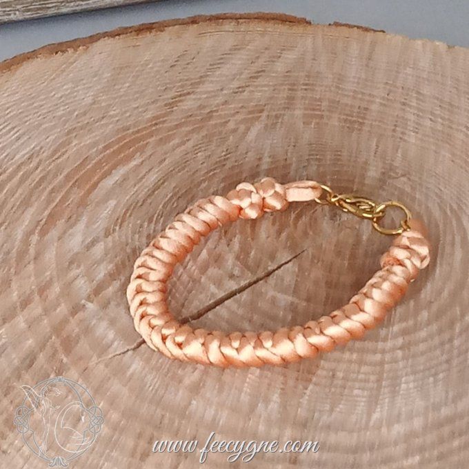 Bracelet cordon noeud serpent